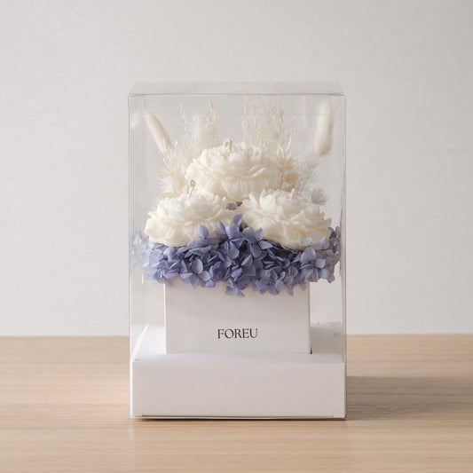The Aura Collection | Dried Flower & Candle Box in Midnight Meadow