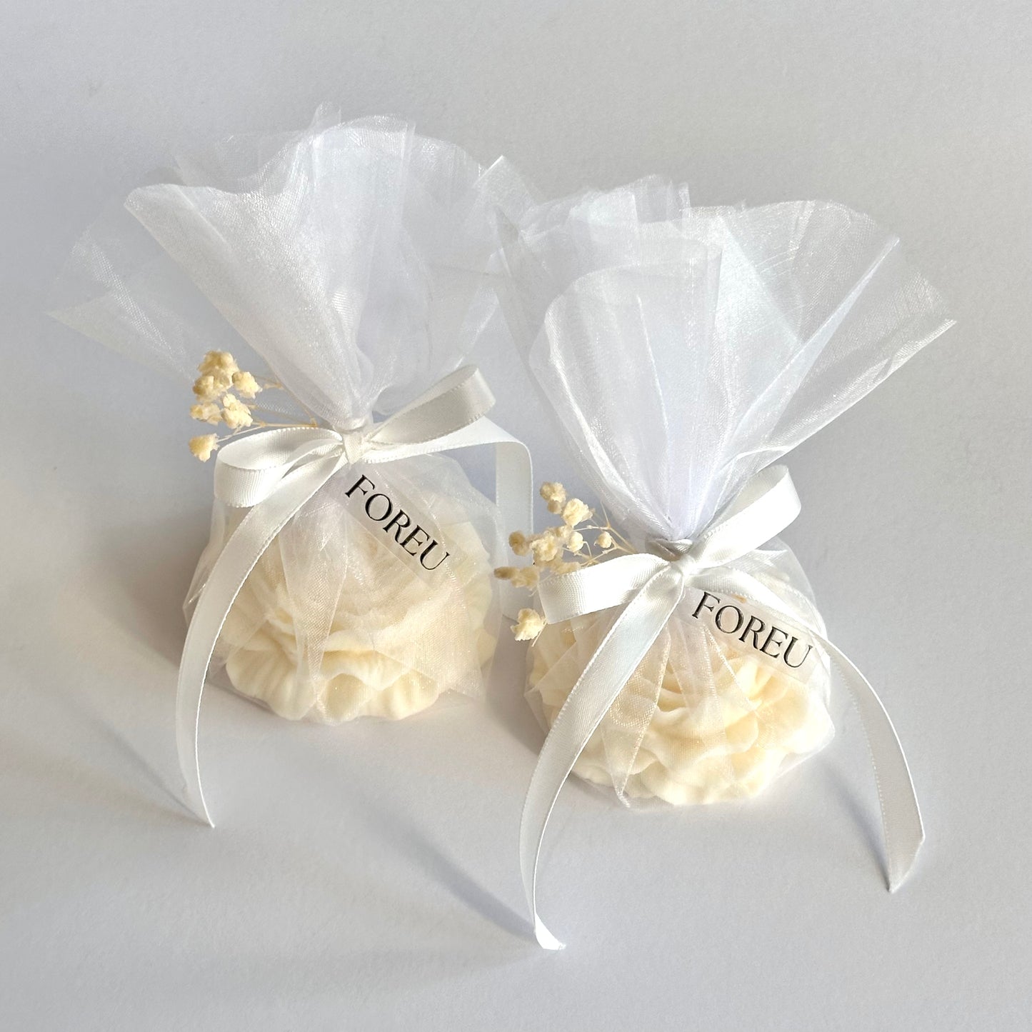 [MADE TO ORDER] Elegant Wedding Candle Favours, Peony Flower Candle, Bridal Shower Favours